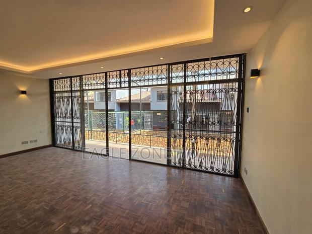 4bdrm Apartment in Rhapta Road for rent