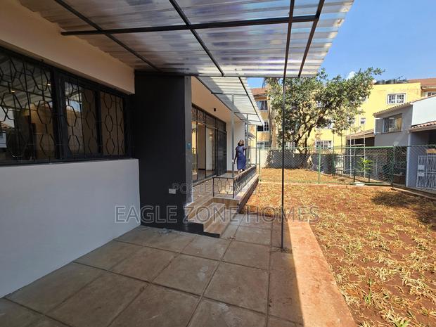 4bdrm Apartment in Rhapta Road for rent