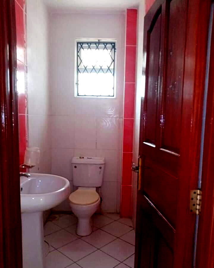 4BR All-Ensuite Townhouse Near Pirates Beach - Nyali