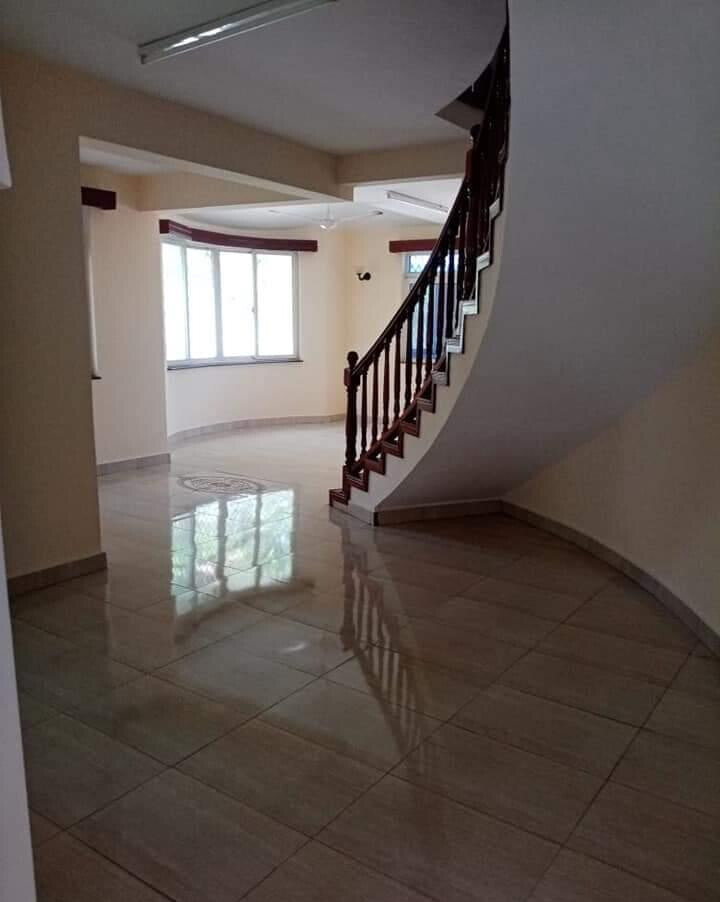 4BR All-Ensuite Townhouse Near Pirates Beach - Nyali