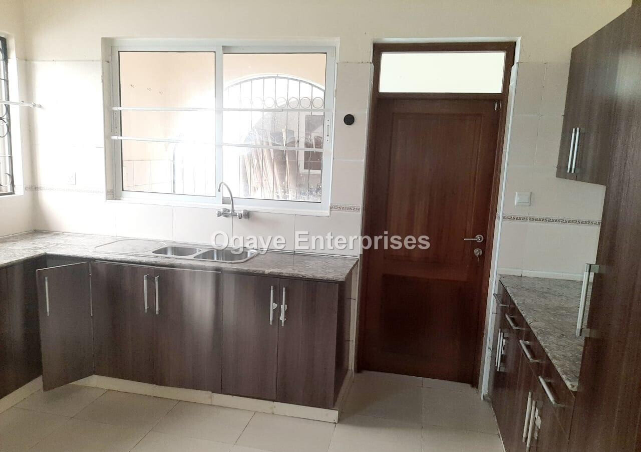 4BR Maisonette with Solar & AC in Gated Nyali - Mombasa