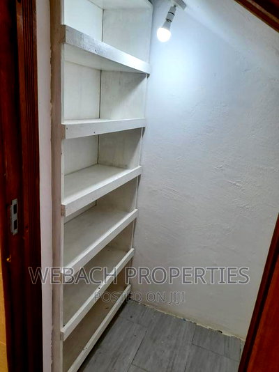 4bdrm Townhouse / Terrace in Gateway Mall for rent - Image 5