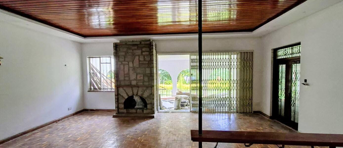 Half Acre 4BR Haven for KSh 500K