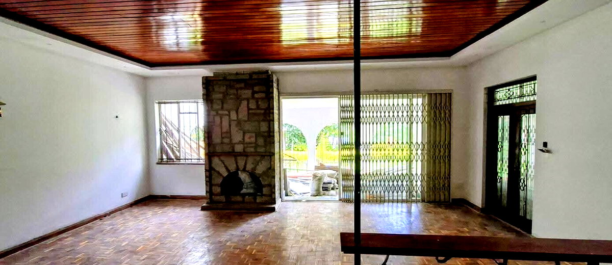 Half Acre 4BR Haven for KSh 500K