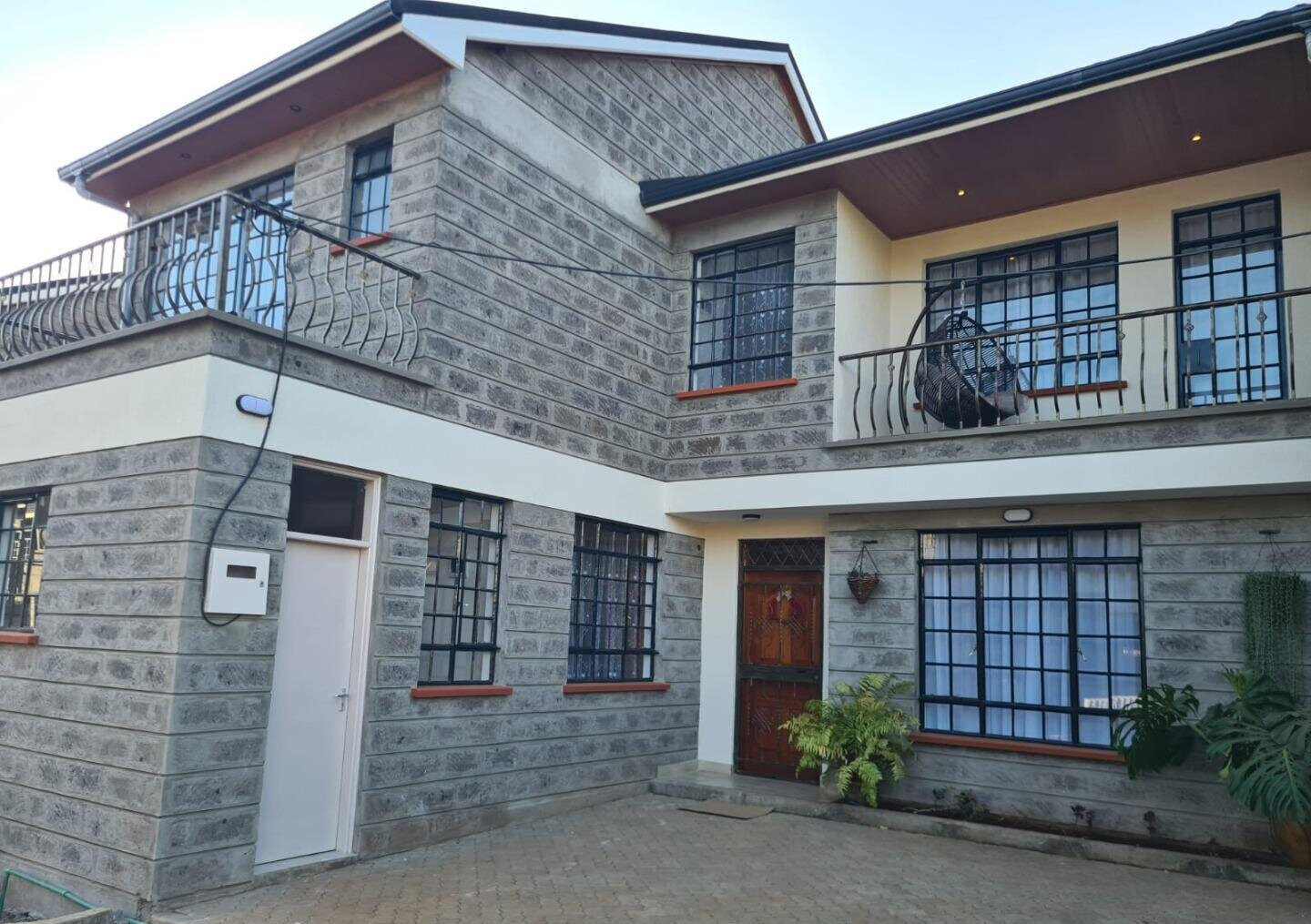4BR All-Ensuite Townhouse with Private Garden & Gym - Ruiru