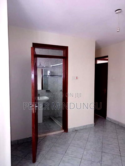 4bdrm Maisonette in Thome for rent - Image 16