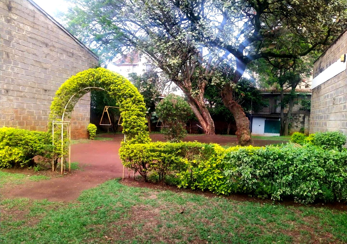 Quick Sale 4BR Townhouse with Study & Play Area - Kilimani