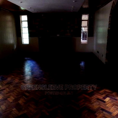 6bdrm Townhouse / Terrace in Karen for rent - Image 10