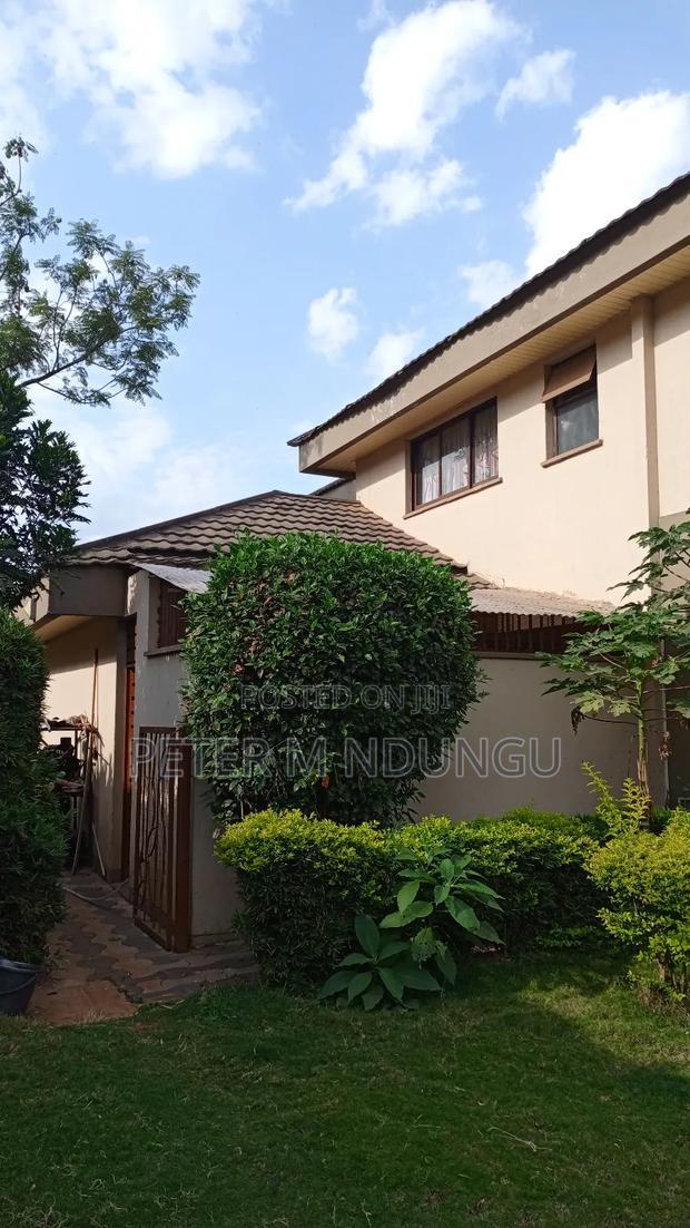 4bdrm Maisonette in Ridgeways for sale