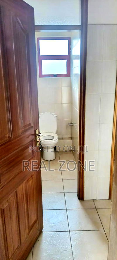 Office Space to Let at Museum Hill Area - Image 9