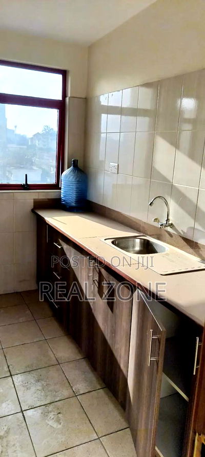 Office Space to Let at Museum Hill Area - Image 3