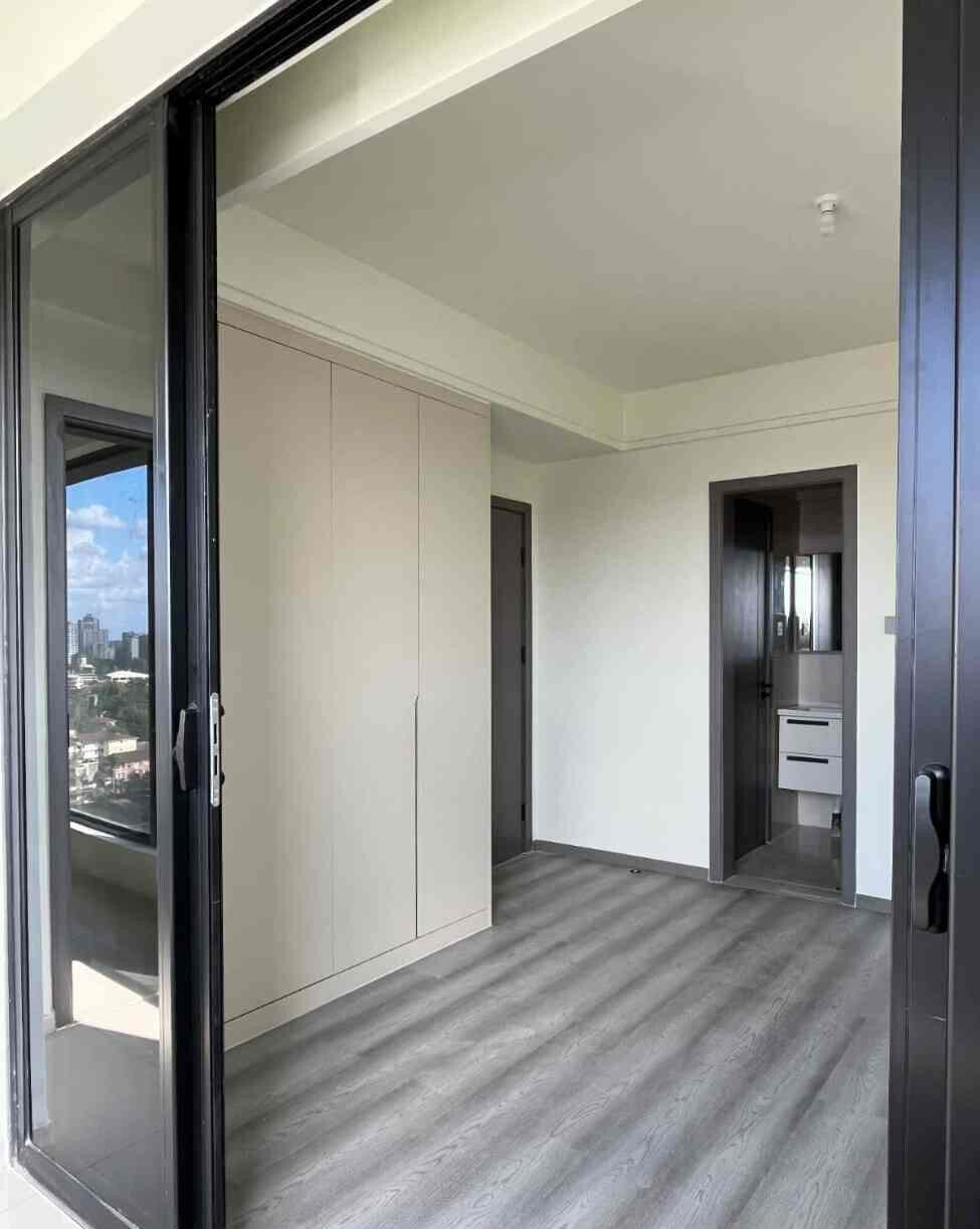 11th Floor 1BR with Heated Rooftop Pool & Smart Face Scan - Westlands