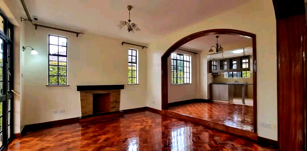 4BR Gated Townhouse with Private Garden & DSQ - Loresho