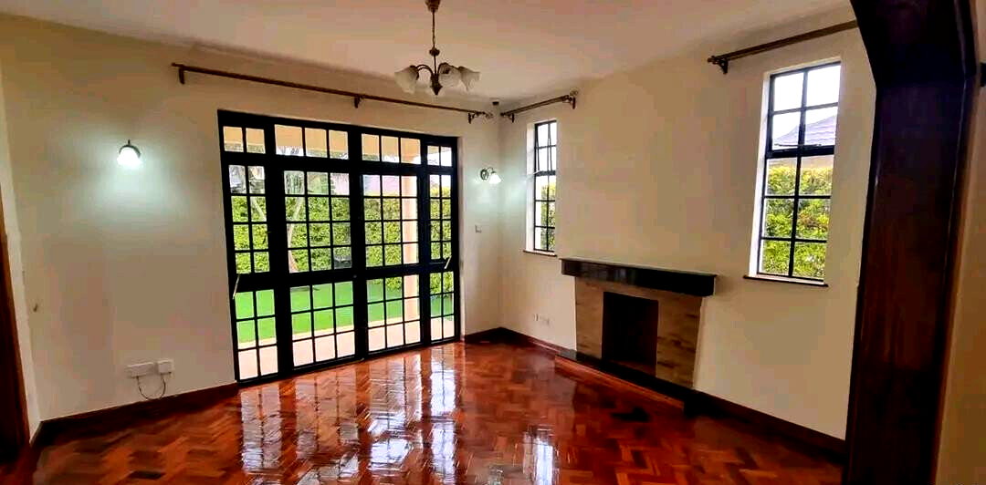 4BR Gated Townhouse with Private Garden & DSQ - Loresho
