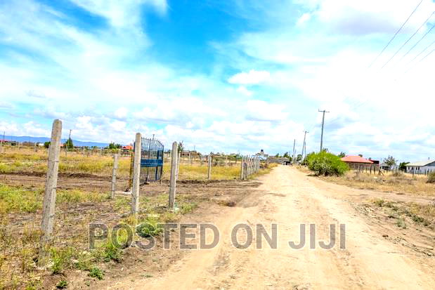 Plot Near Tarmac