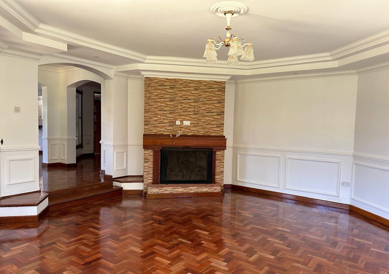5-Bedroom Townhouse Near KCB Training Centre - Karen