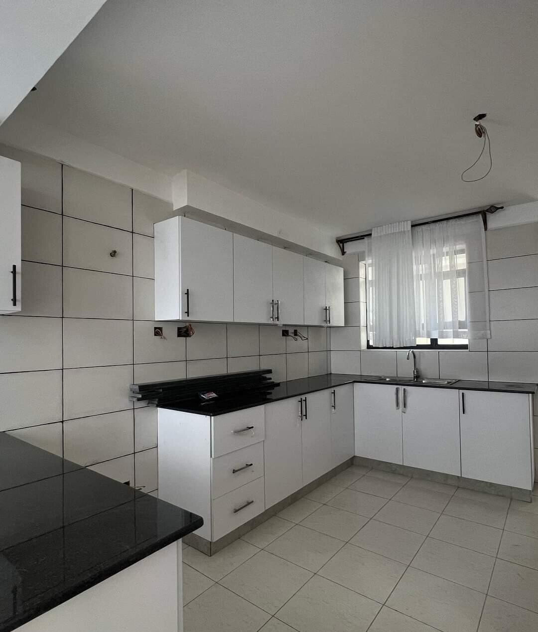 4BR All-Ensuite Villa with Pool & DSQ - Kibiku, Ngong