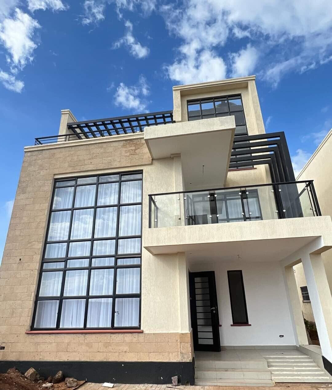 4BR All-Ensuite Villa with Pool & DSQ - Kibiku, Ngong