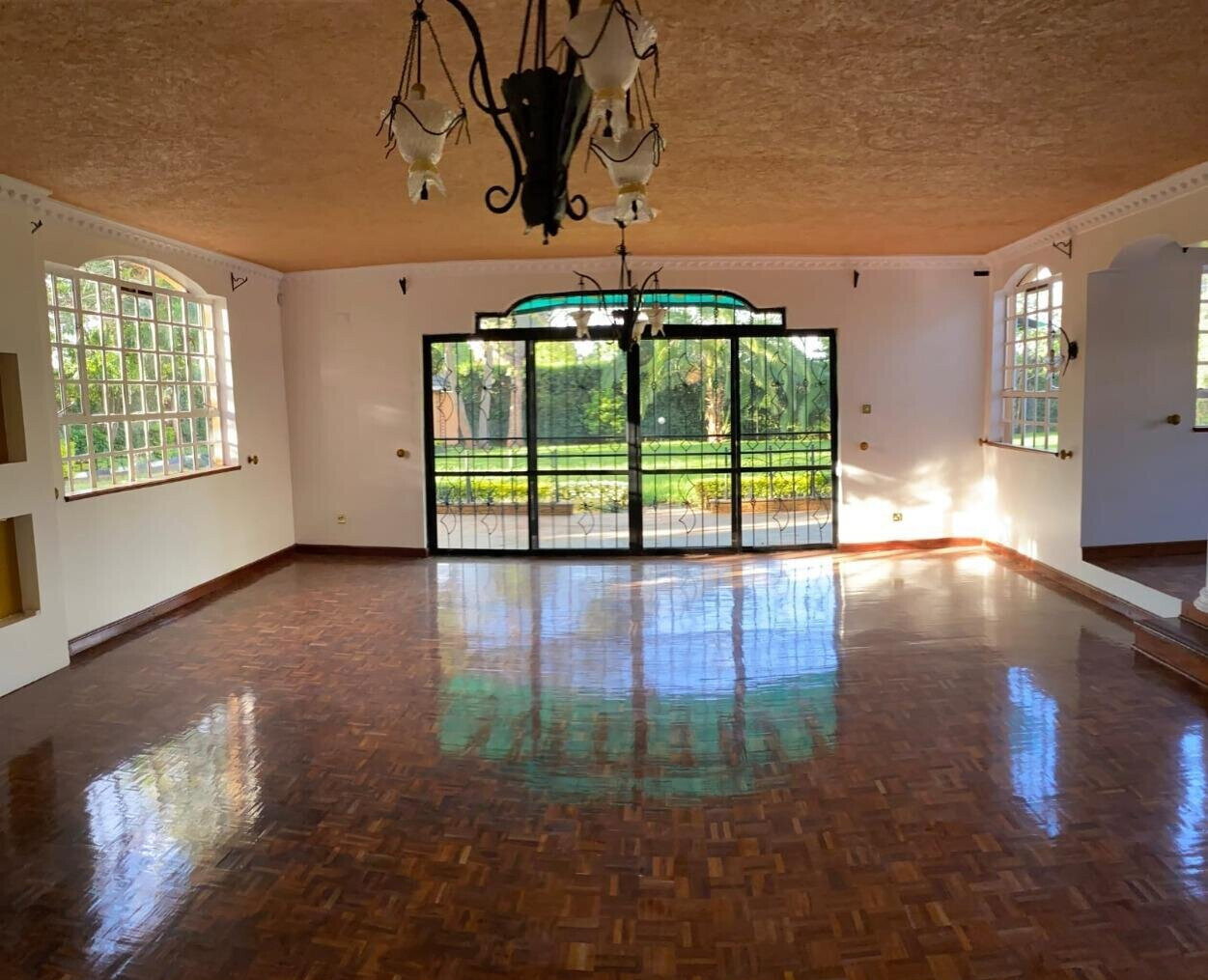 5BR Garden Home for KSh 300K