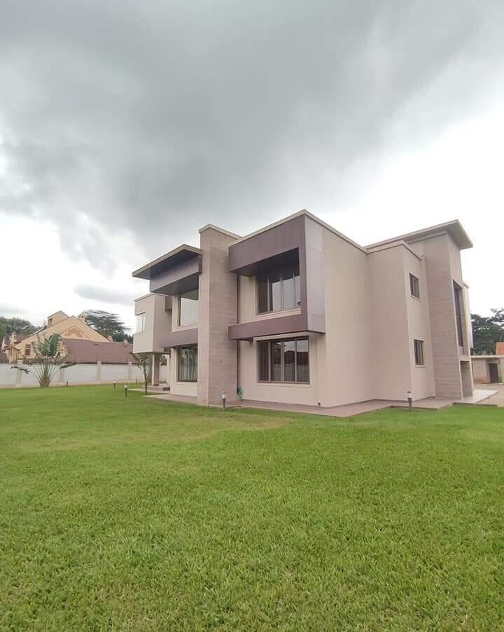 Brand-New 5BR Executive Villa on Half-Acre - Runda