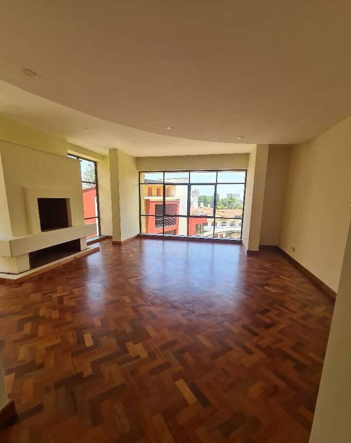5-Ensuite Townhouse with Rooftop Terrace & 2 DSQs - Lavington