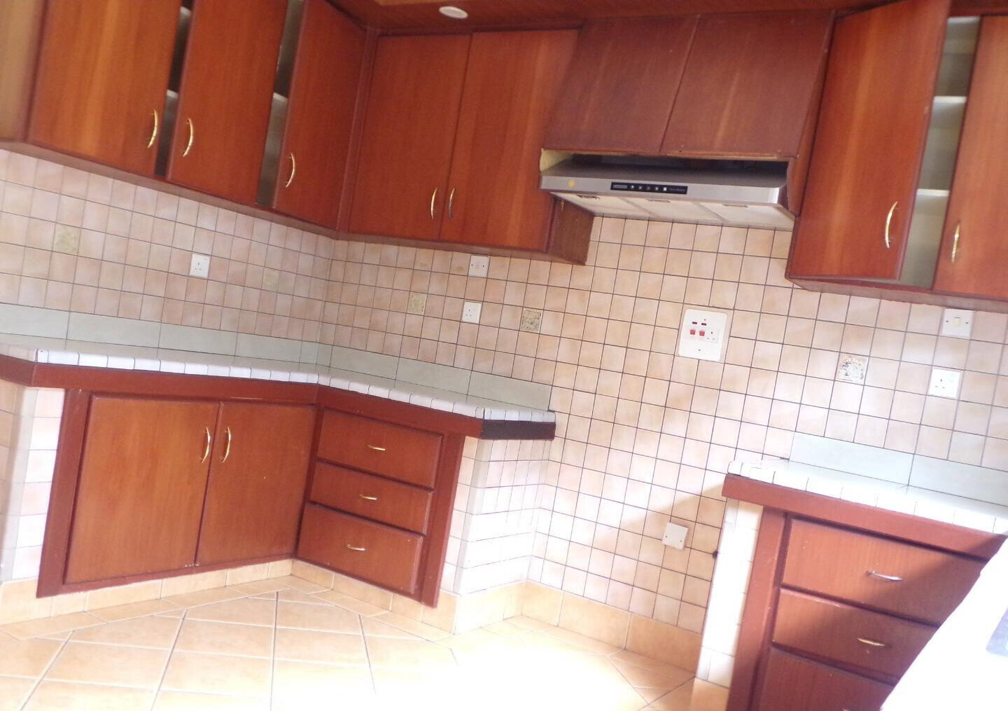 1-Acre Garden Home at KSh 400K