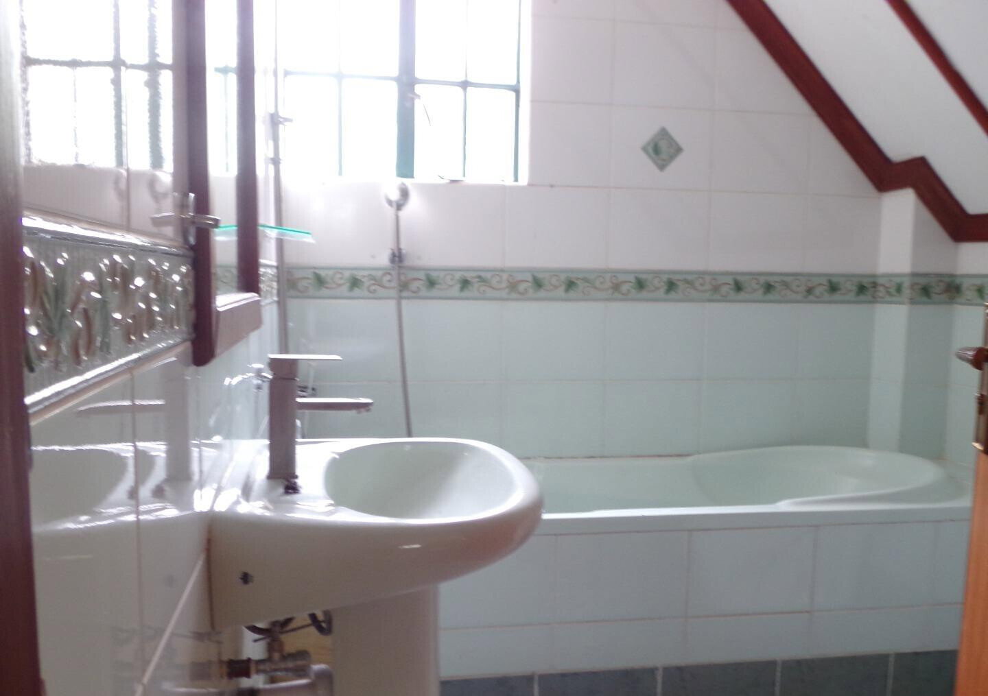1-Acre Garden Home at KSh 400K