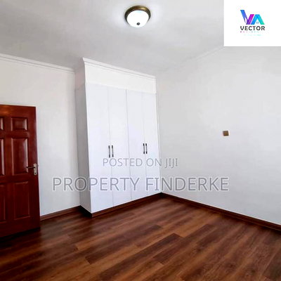 3bdrm Townhouse/Terrace in Kibiku for sale - Image 4