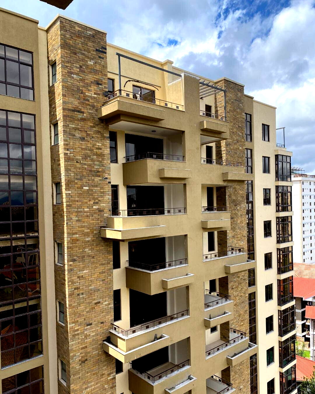3BR All En-Suite with DSQ & 7.8% ROI - Kileleshwa