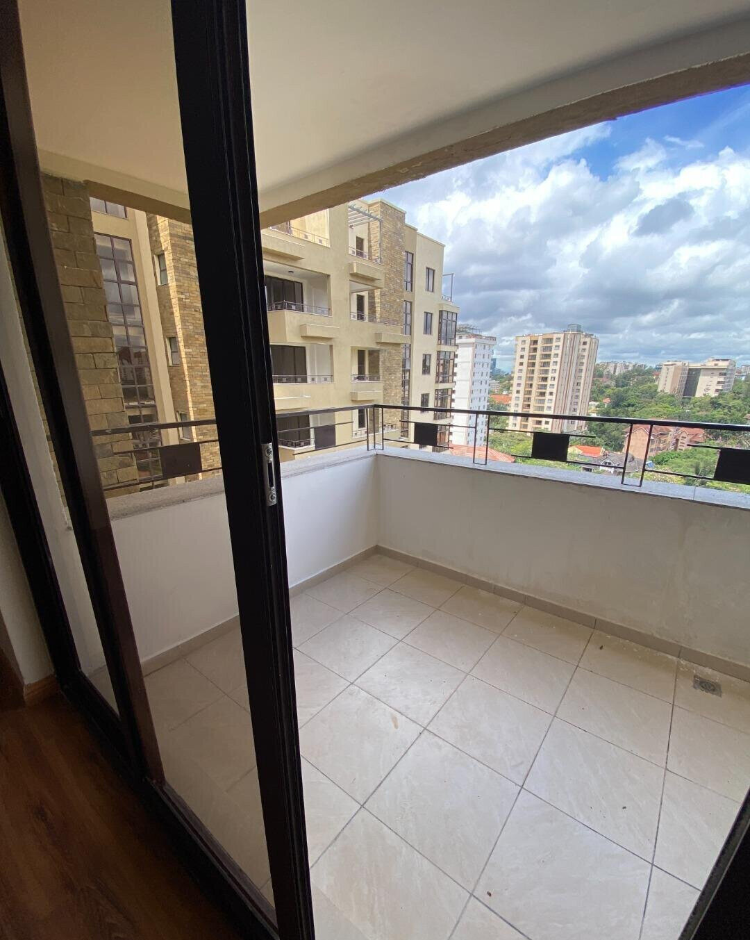3BR All En-Suite with DSQ & 7.8% ROI - Kileleshwa