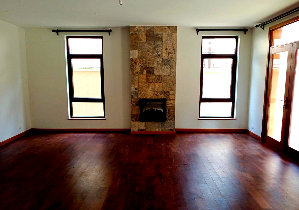 5-Ensuite Townhouse with Chef's Kitchen & Office - Lavington