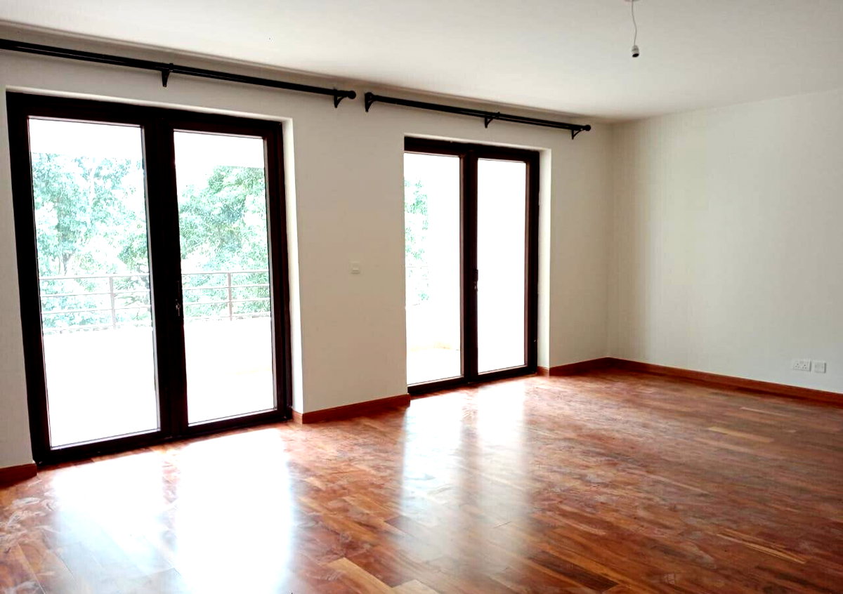 5-Ensuite Townhouse with Chef's Kitchen & Office - Lavington