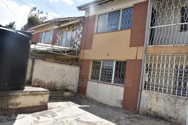 4bdrm Maisonette in South B for sale