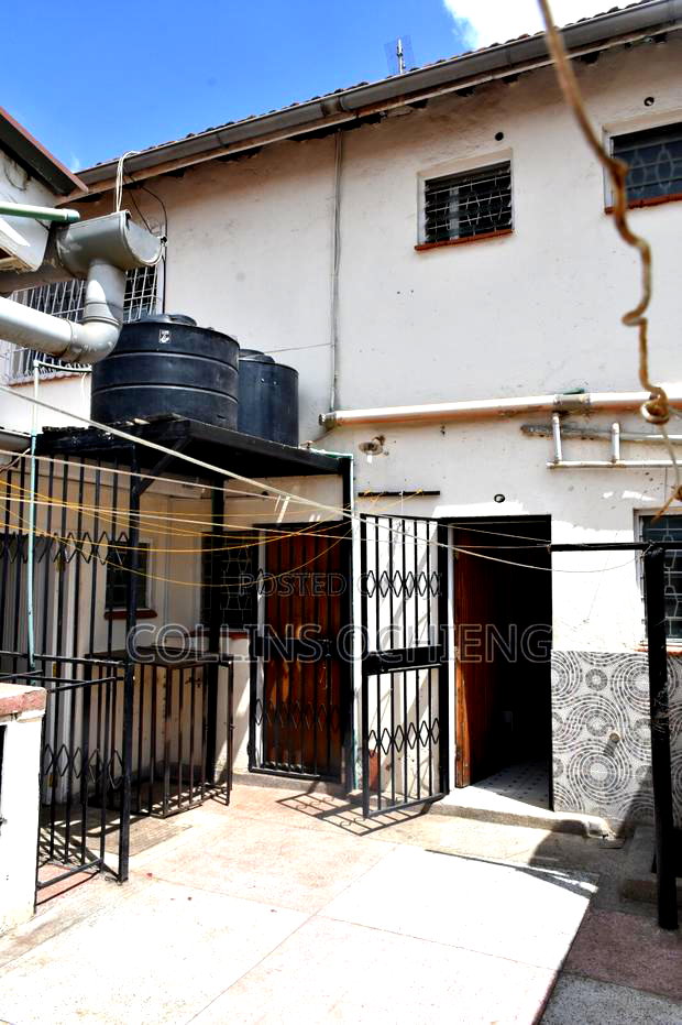 4bdrm Maisonette in South B for sale