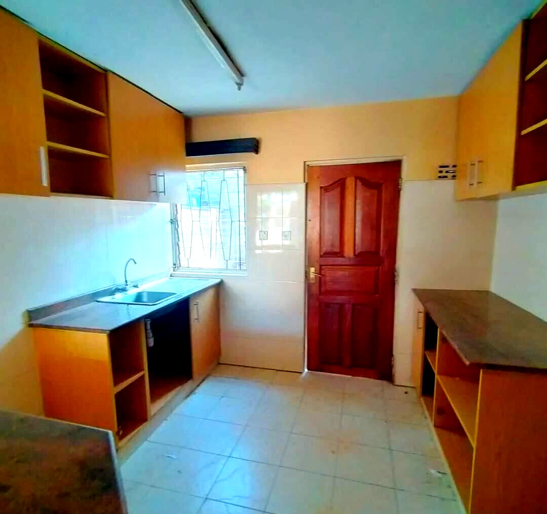 3BR Gated Townhouse 10 Mins from CBD – Langata