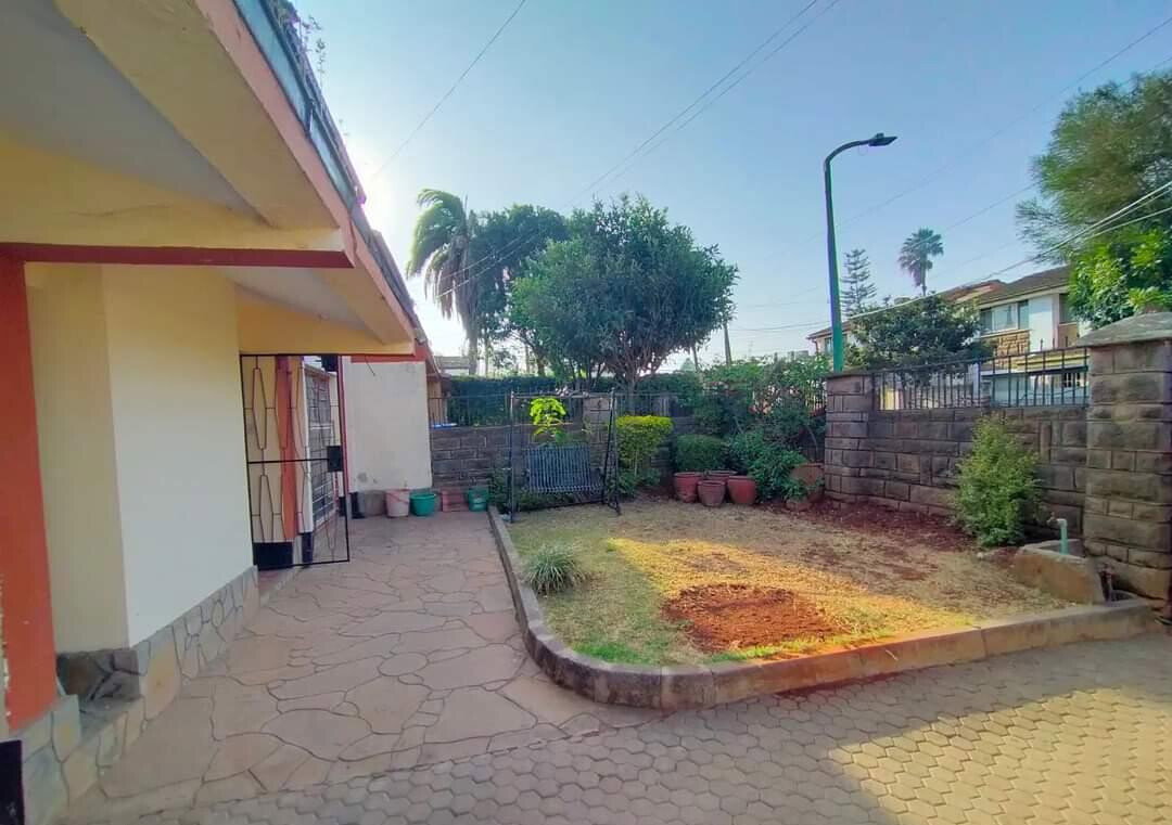 3BR Gated Townhouse 10 Mins from CBD – Langata