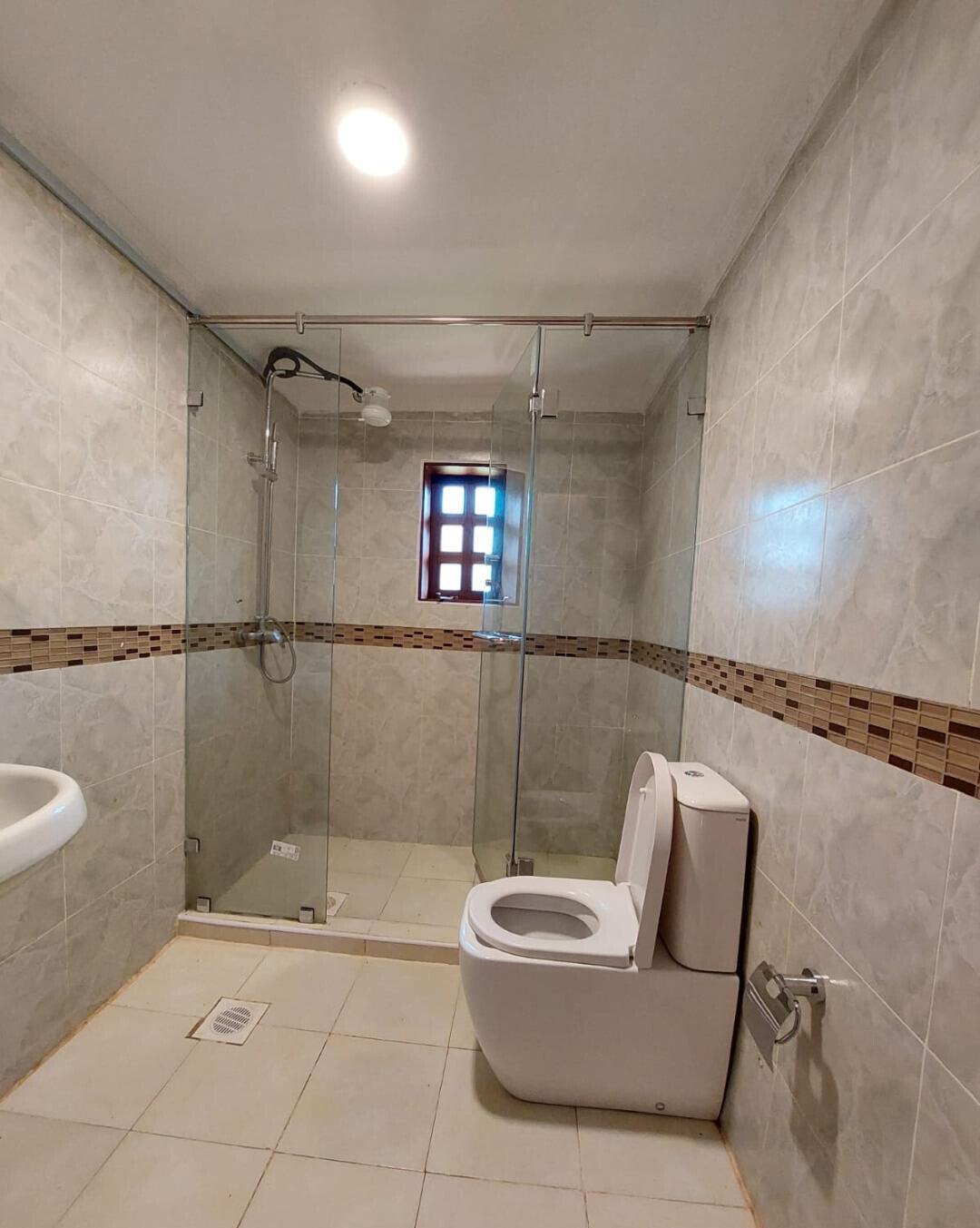 1.2 Acre Garden Oasis for Rent