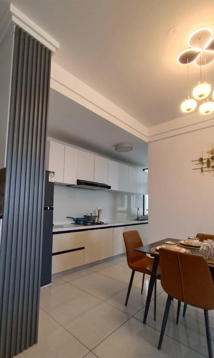 3BR Apartment with Olympic Pool & Smart Features - Syokimau