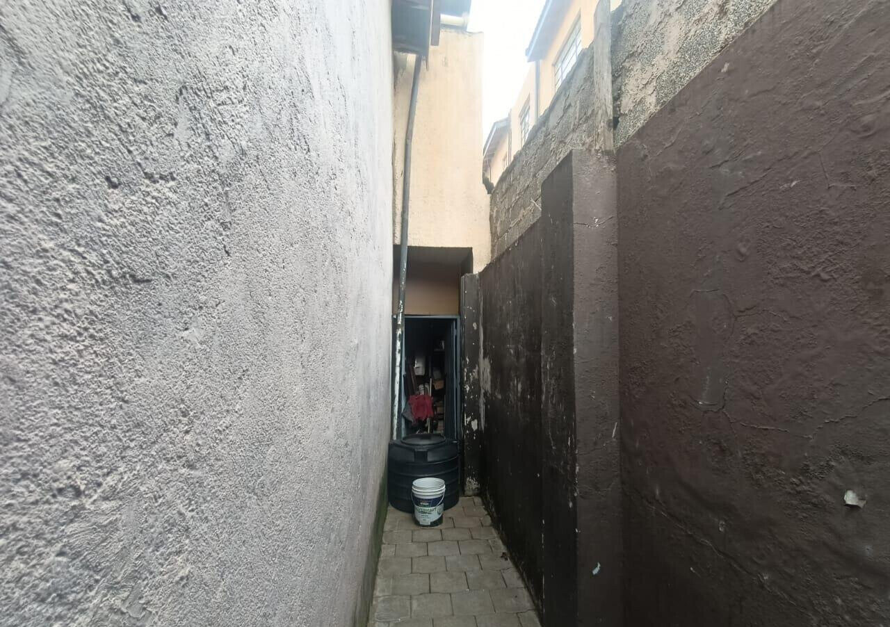1/8 Acre Plot with Parking in Madaraka