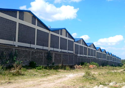 KSh 21M Warehouse with Parking