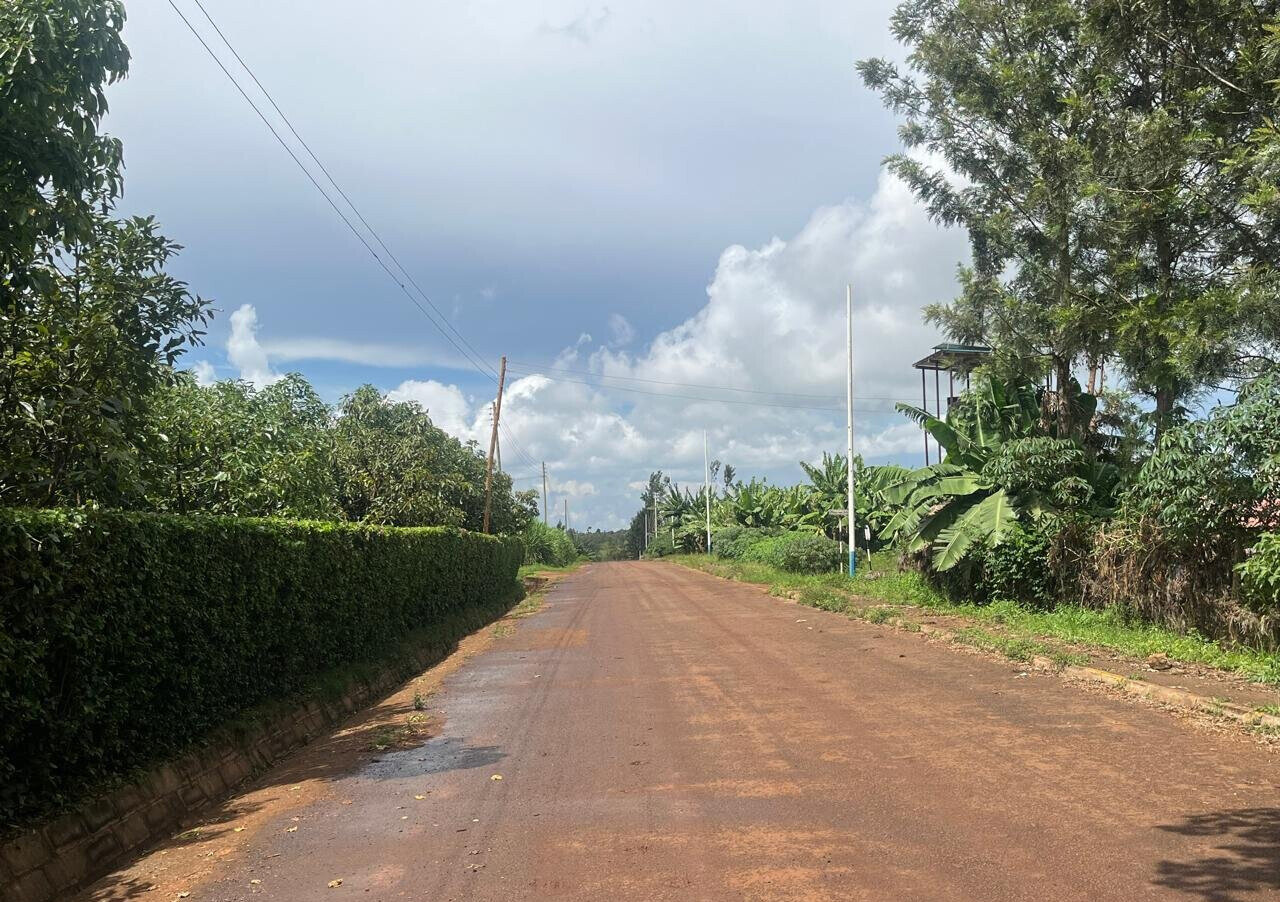 1/2 Acre Garden Plot with Parking - KSh 7.3M