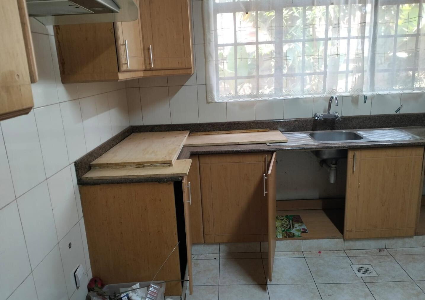 4-Ensuite Townhouse with Backup Generator & Borehole - Lavington