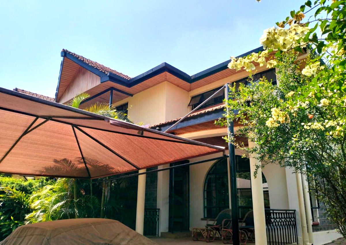 4-Ensuite Townhouse with Backup Generator & Borehole - Lavington