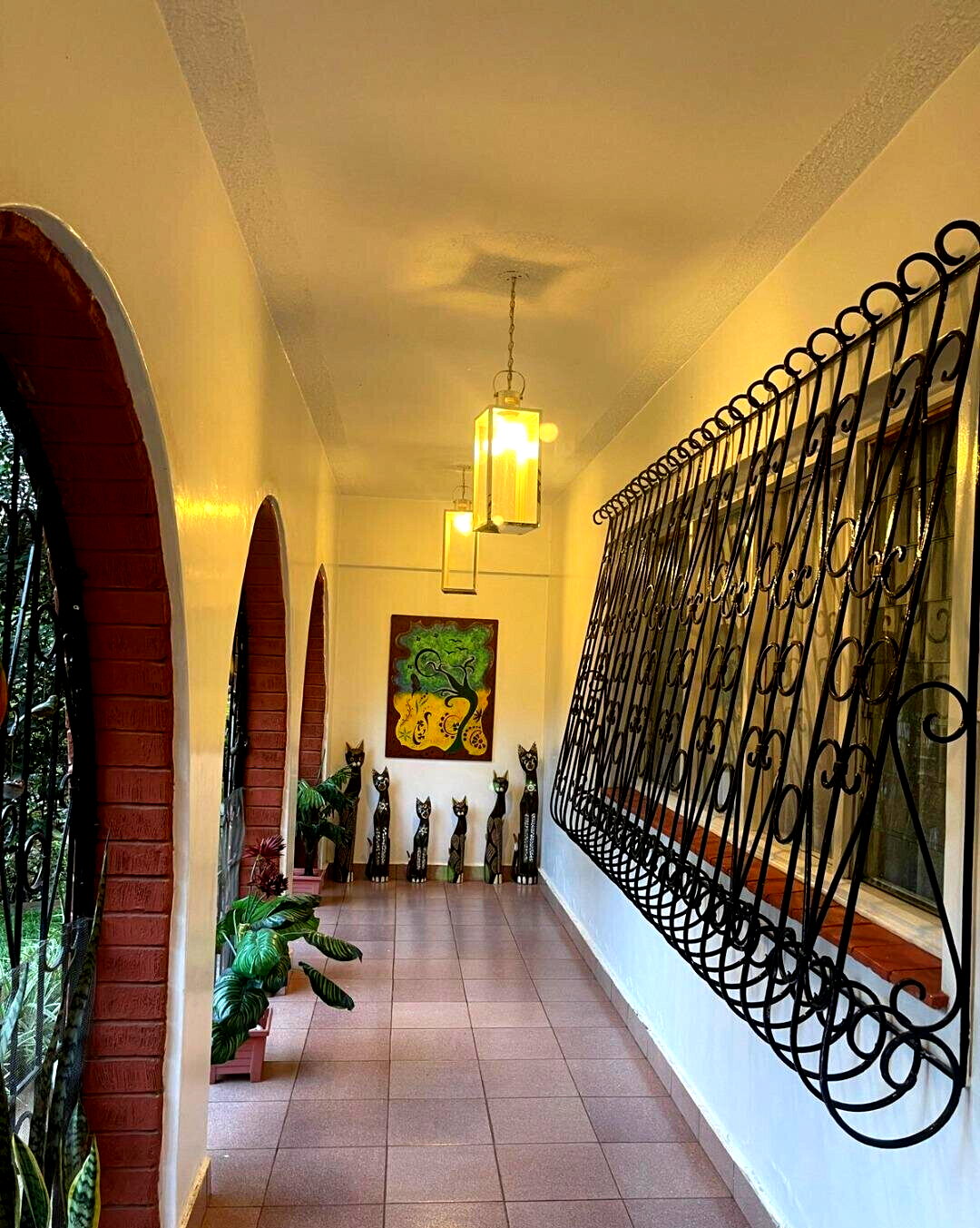 4BR Townhouse with 2 DSQs & TV Rooms - Lavington