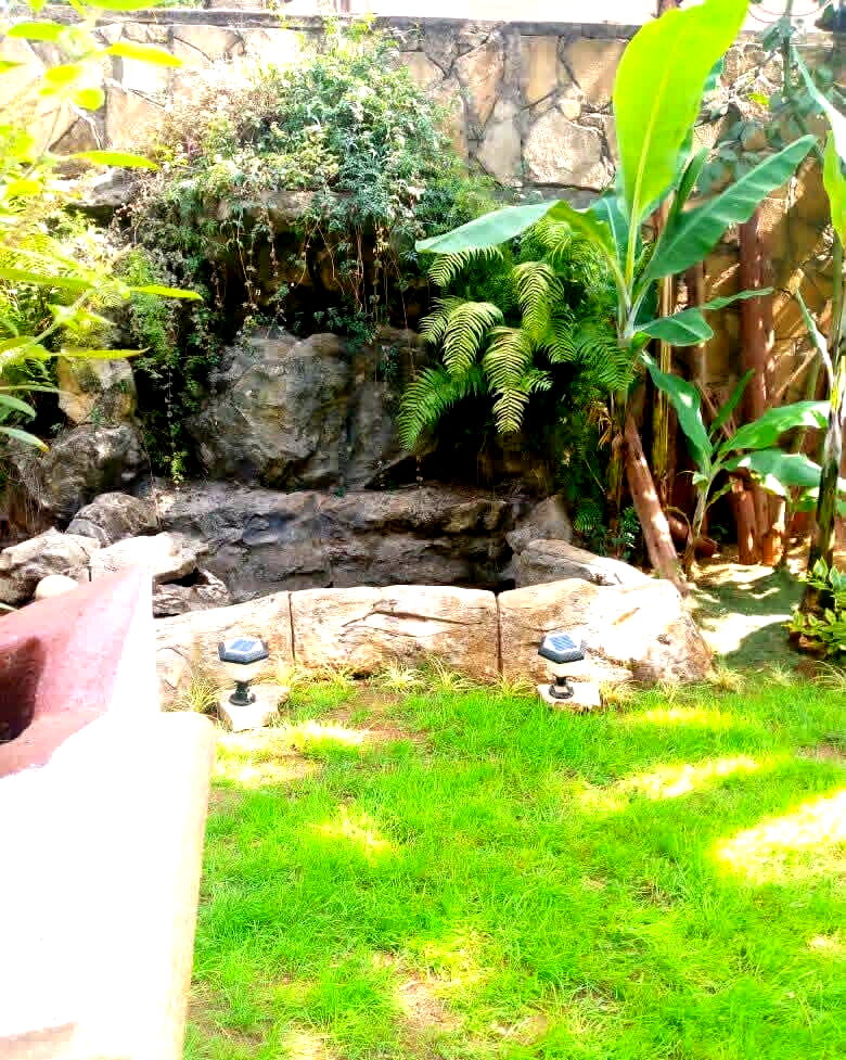6-Ensuite Townhouse with Gazebo & Bar Area - Lavington