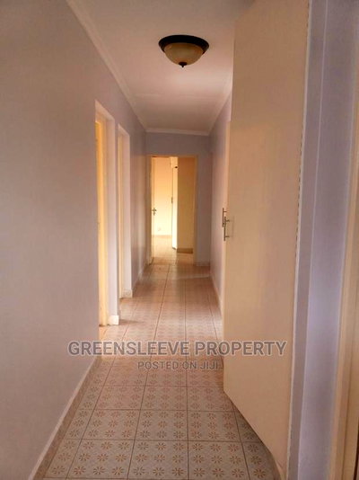 4bdrm Bungalow in Hardly, Karen for Rent - Image 2