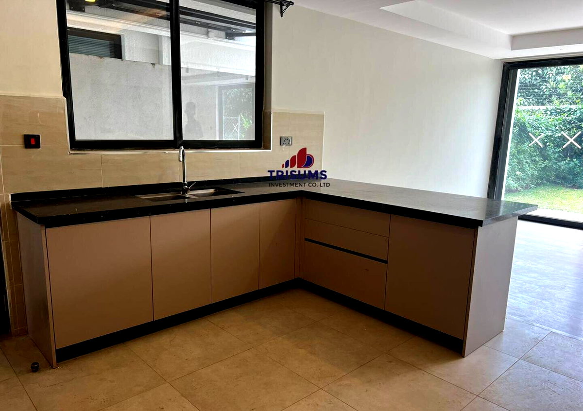 5BR Townhouse in a Private 8-Home Gated Community - Lavington