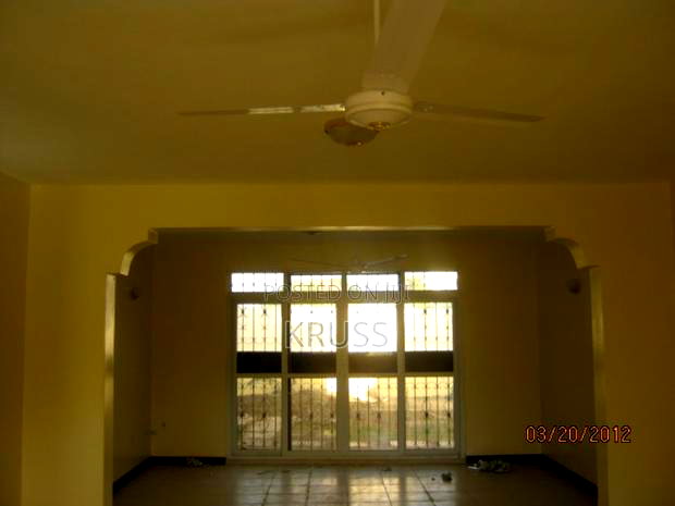 5bdrm Villa in Nyali Mkomani for rent