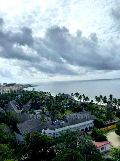 4bdrm Duplex in Nyali for Rent - Image 6