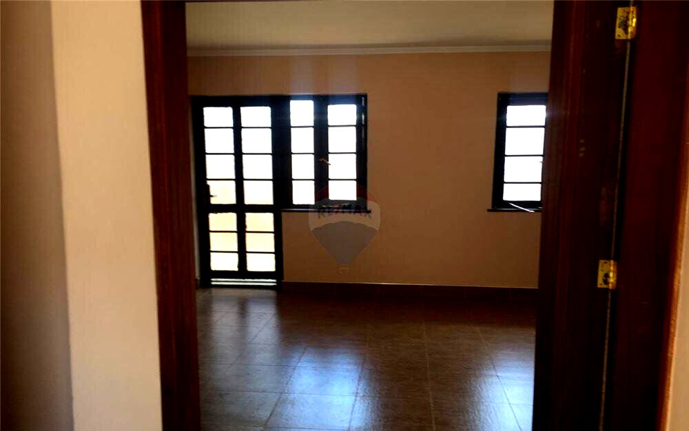 3BR Refurbished Townhouse with SQ & Balcony – Langata